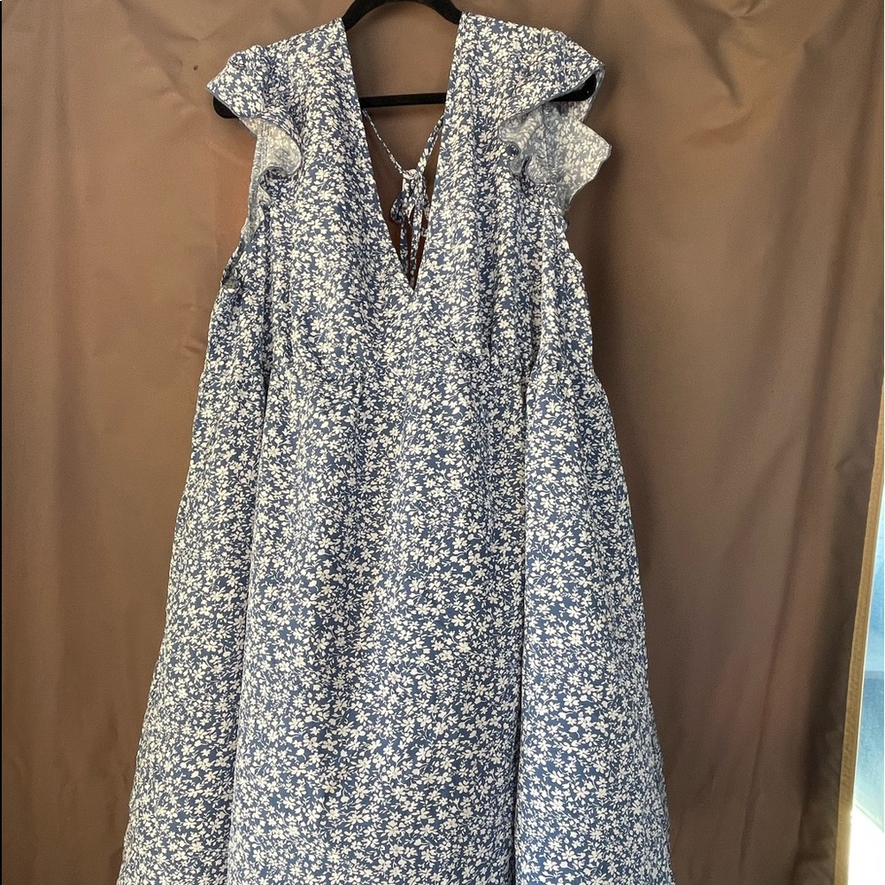 SHEIN dress 4x (fits like 2x)